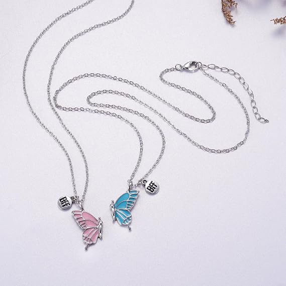 🌸 Friendship is a twin flower. BFF split jewelry, witnessing every perfect moment and company between you and her.