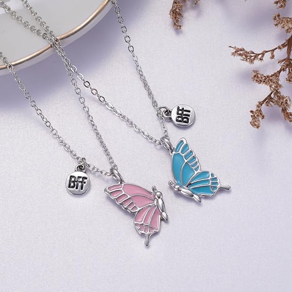 🌸 Friendship is a twin flower. BFF split jewelry, witnessing every perfect moment and company between you and her.
