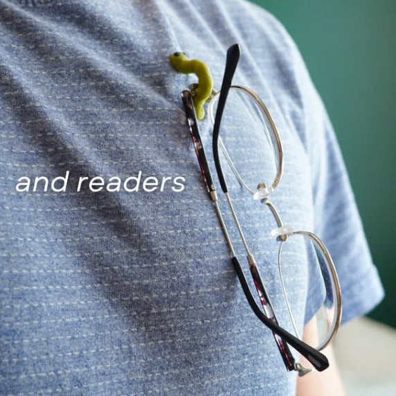 🚗 Glasses always slip off your collar? Use this bug magnetic clip. Attach and magnetize, free your nose bridge. Commuting or at the office, your glasses will never be out of reach✨