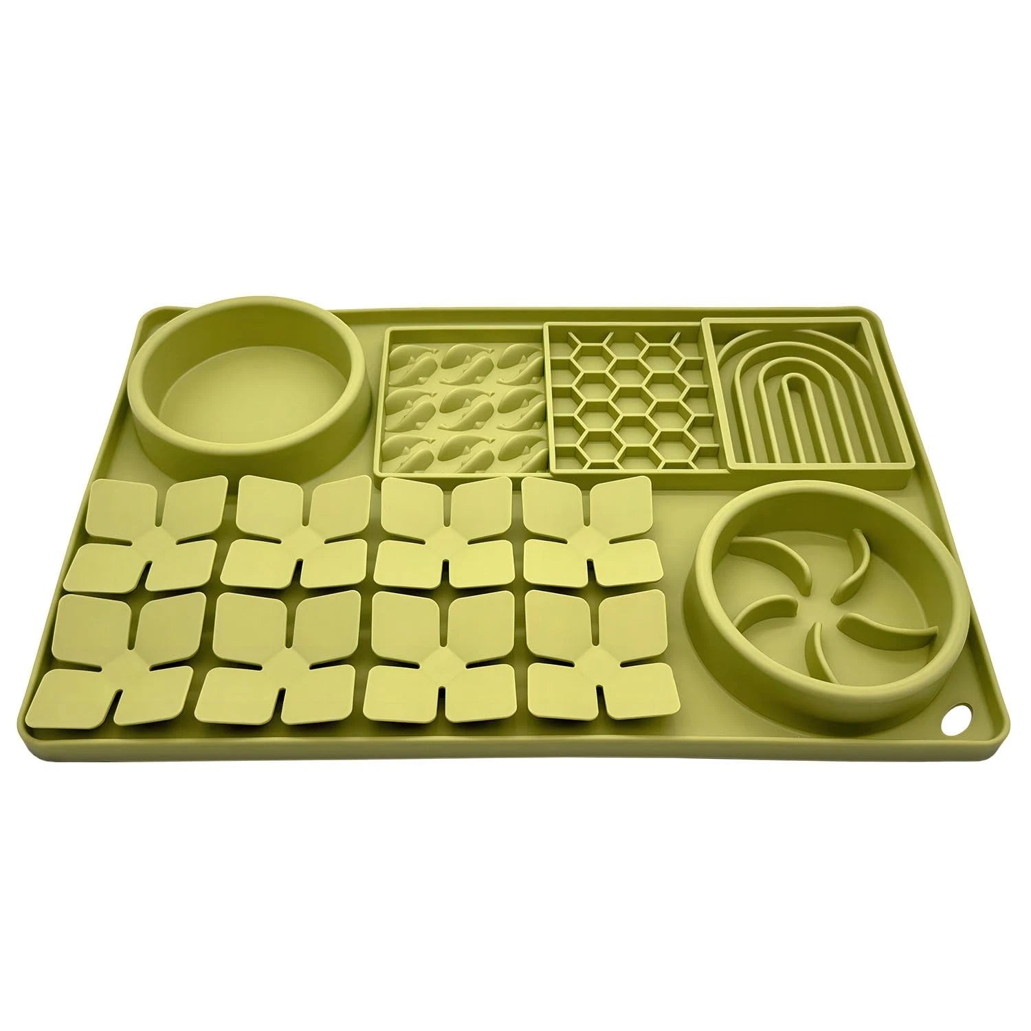 🐶 Is your dog eating like a vacuum cleaner, vomiting right after? Switch to this all-in-one slow-feeding & water mat! Partitioned for wet food and water, now they eat so gracefully🍲✨